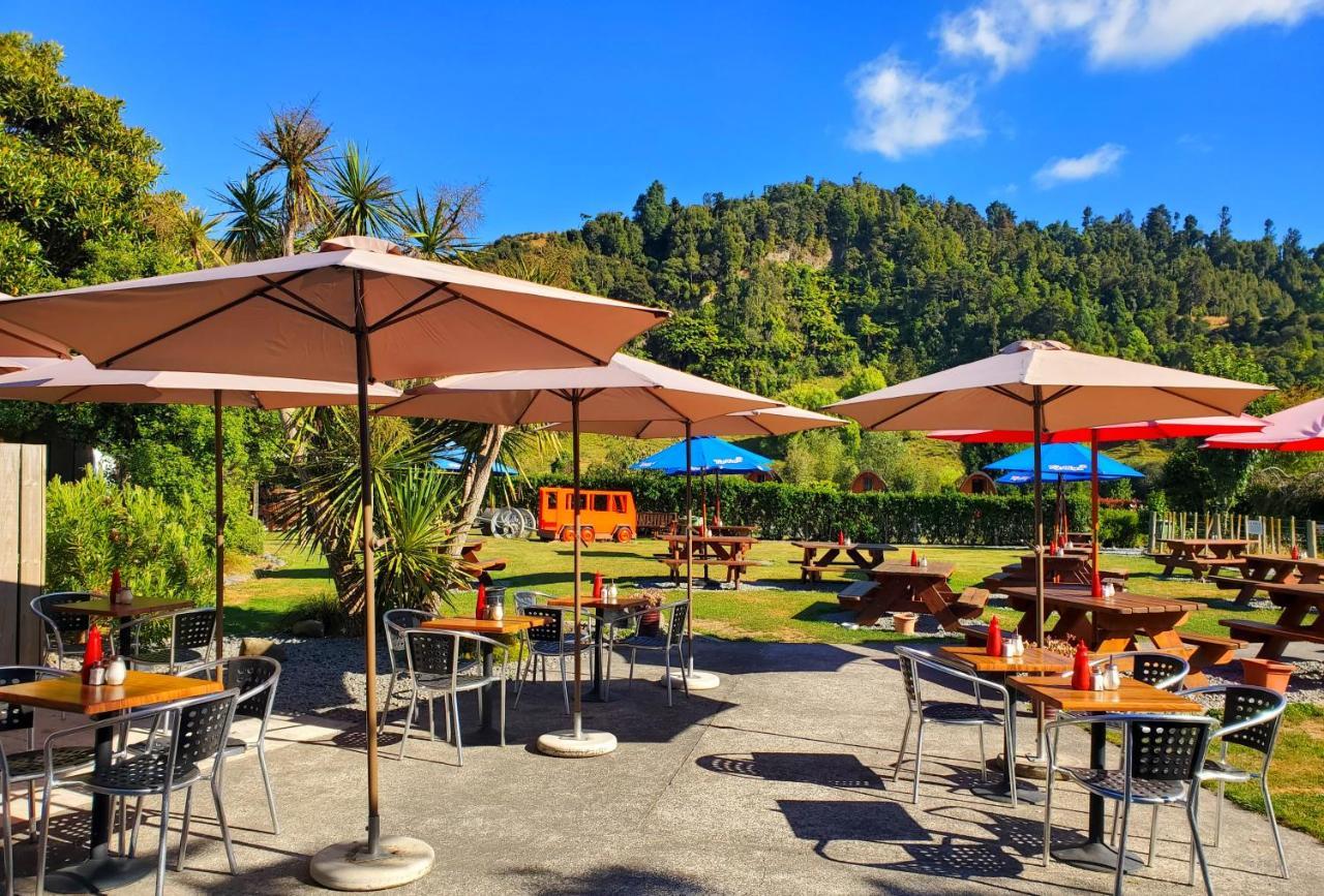 Hotel Flat Hills Tourist Park Ruahine Exterior foto
