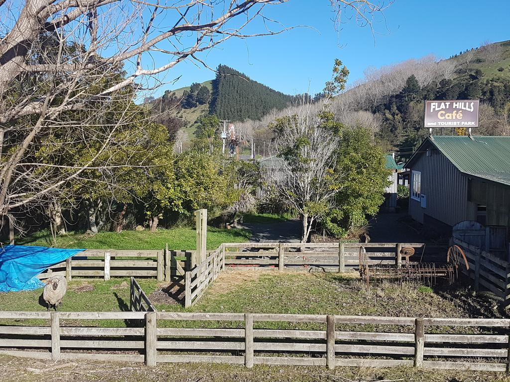 Hotel Flat Hills Tourist Park Ruahine Exterior foto